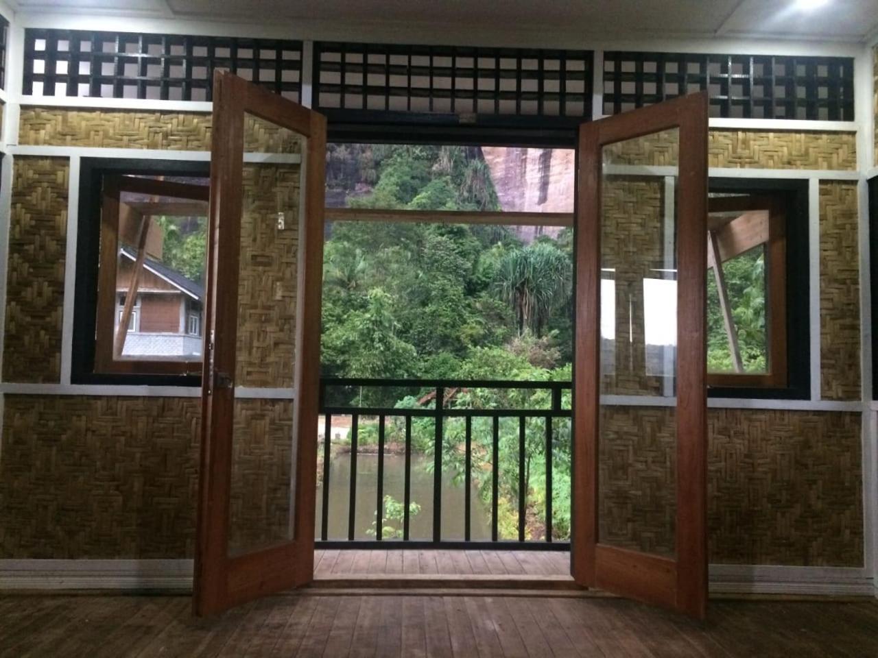 Roemah Abdoe Apartment Arau Ngoại thất bức ảnh